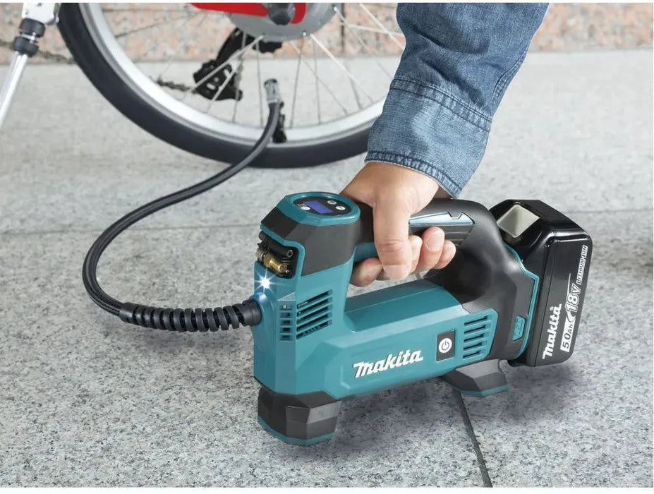 Compresseur-gonfleur MAKITA DMP180Z 8,3 bar - Reconditionné - BAKZOKA