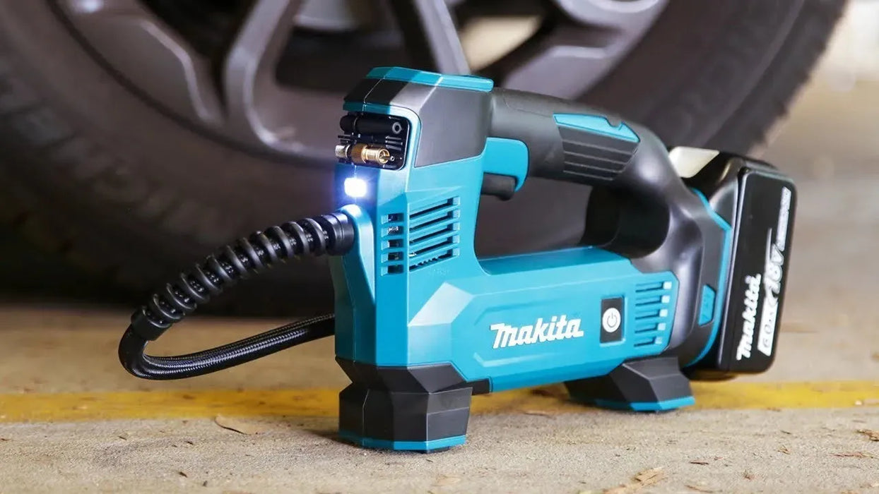 Compresseur-gonfleur MAKITA DMP180Z 8,3 bar - Reconditionné - BAKZOKA