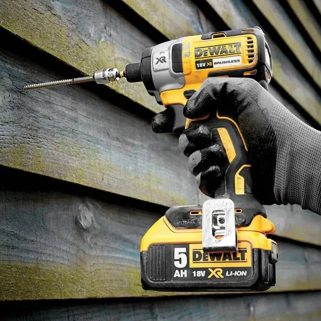 Pack 2 outils DEWALT DCK268P2T XR + coffret TSTAK - Déstockage - BAKZOKA