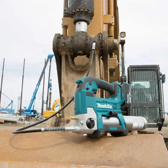 Pompe à graisse MAKITA DGP180Z LXT - Reconditionné - BAKZOKA