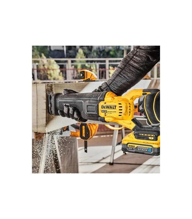 Scie sabre DEWALT DCS386NT-XJ XR FlexVolt Advantage + coffret TSTAK - Déstockage - BAKZOKA